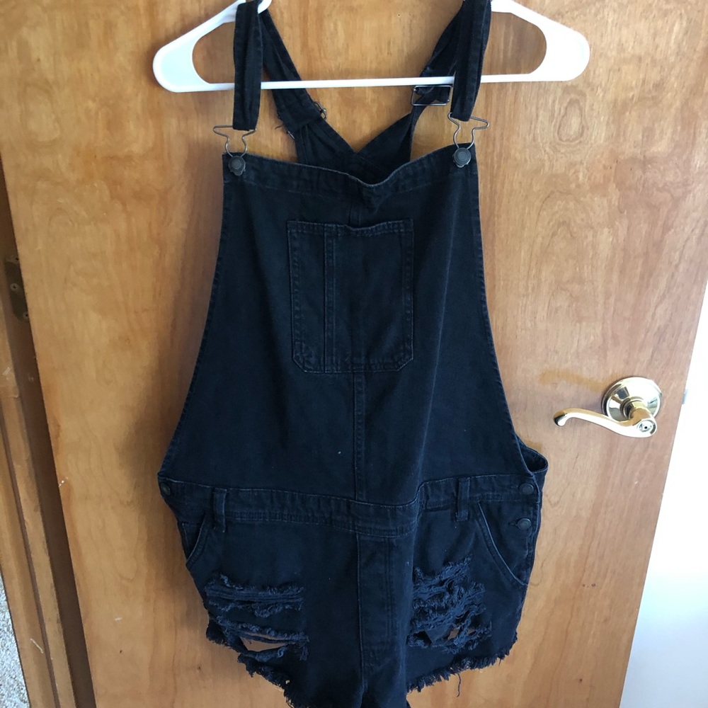 Black AE overall shorts!